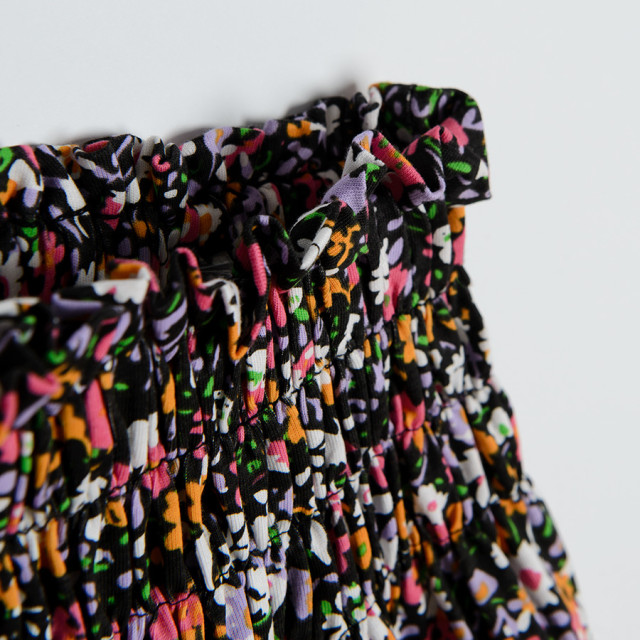 Пола, цвят: Графит