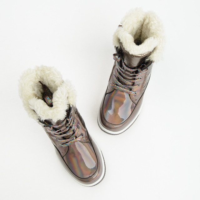 Ботуши, цвят: Бежов