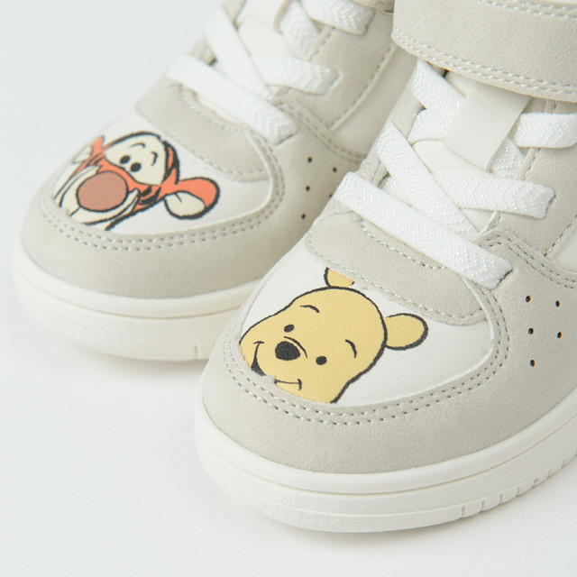 Спортни обувки WINNIE THE POOH, цвят: Бял