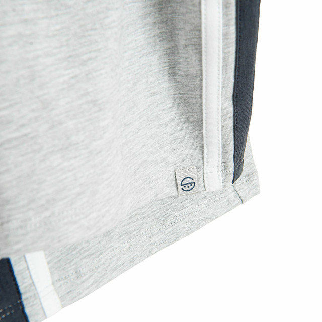 Клин, цвят: Сив