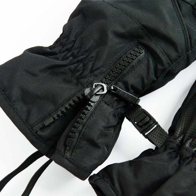 Ски ръкавици, цвят: Черен