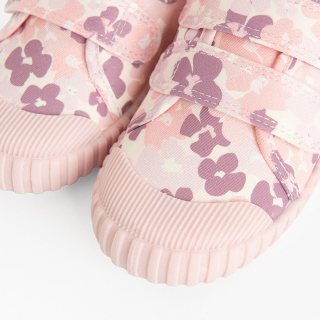 Кецове, цвят: Розов