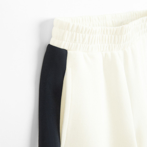 Спортен панталон LILO&STITCH, цвят: Бял