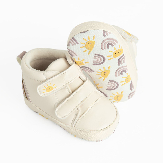 Пантофи, цвят: Бял