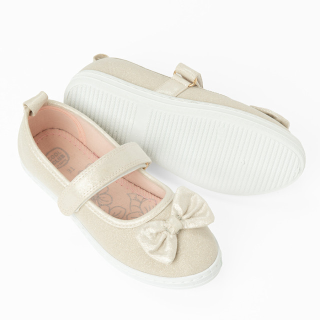 Пантофи, цвят: Светло бежово