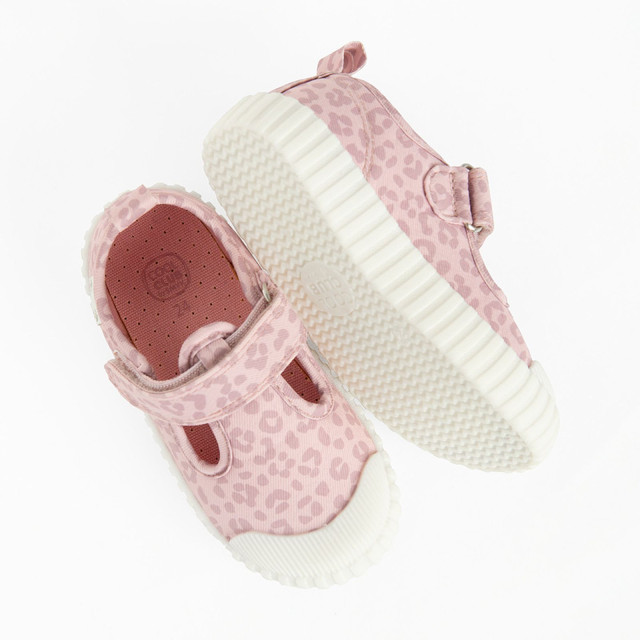 Кецове, цвят: Розов