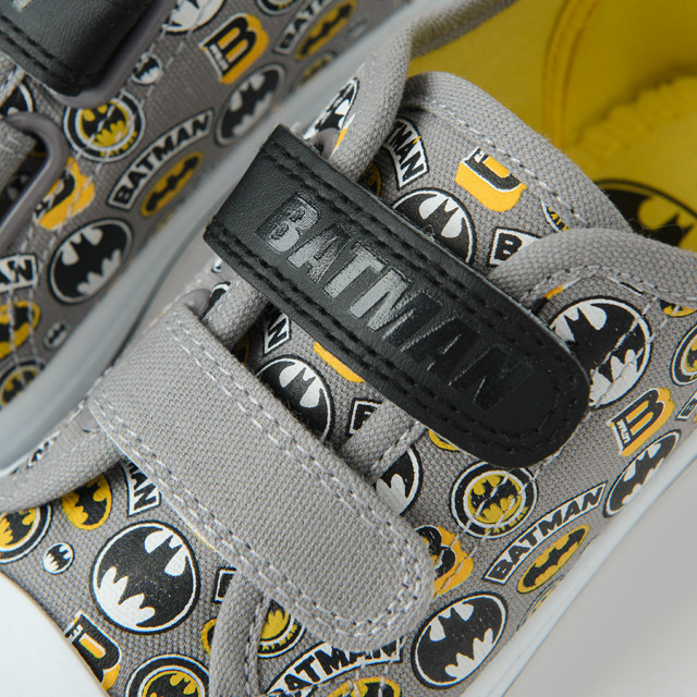 Кецове BATMAN, цвят: Сив
