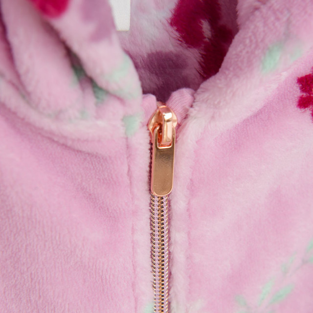 Суитчър, цвят: Лилав