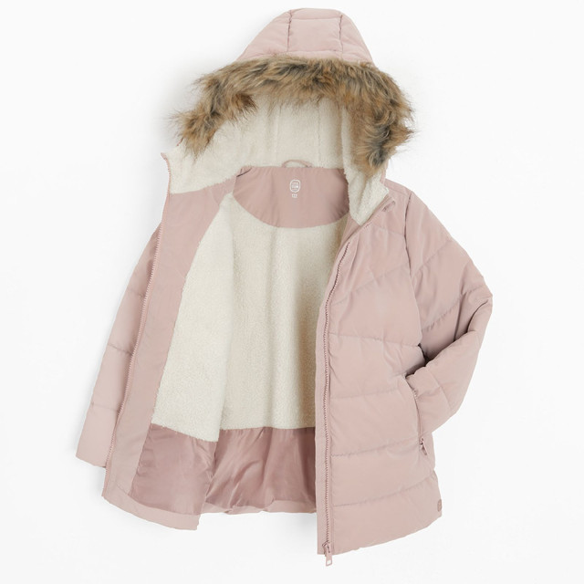 Яке, цвят: Пепел от рози