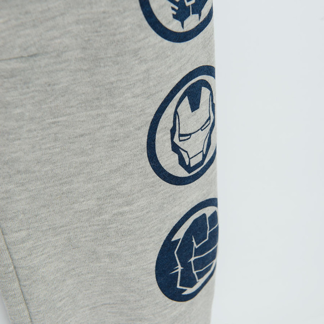 Спортен панталон MARVEL COMICS, цвят: Микс