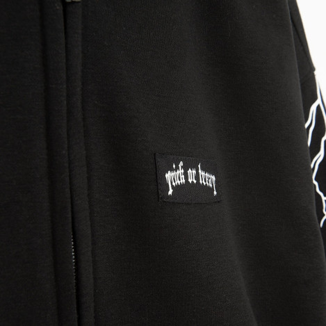 Суитчър, цвят: Черен