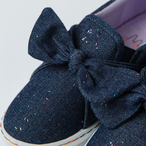 Кецове, цвят: Син