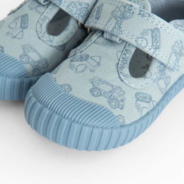 Кецове, цвят: Син