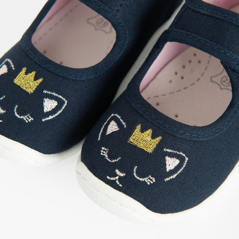 Пантофи, цвят: Син