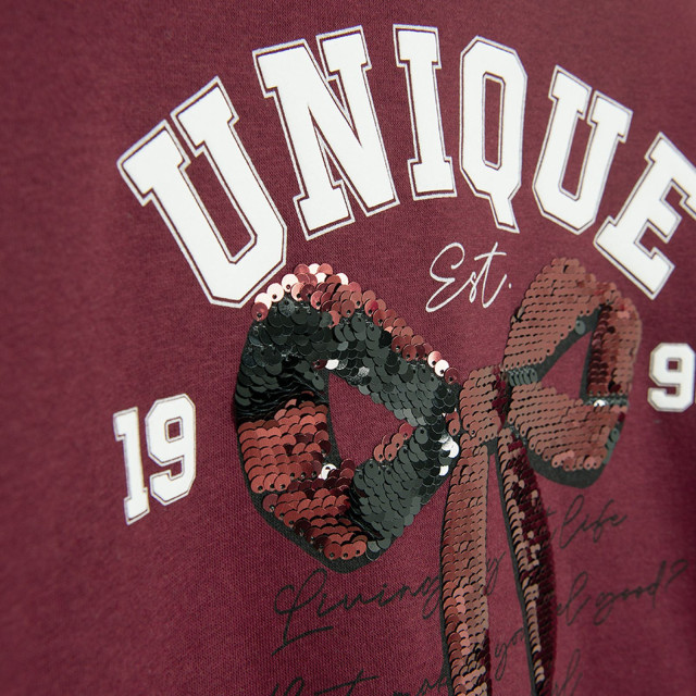 Яке, цвят: Червен