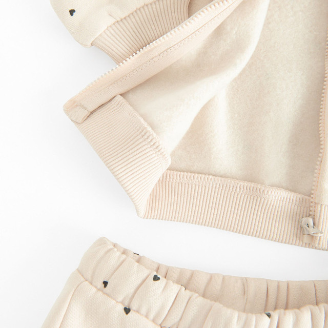 Яке, цвят: Бежов