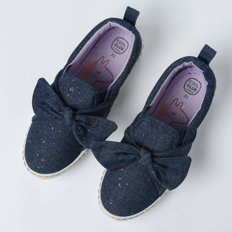 Кецове, цвят: Син