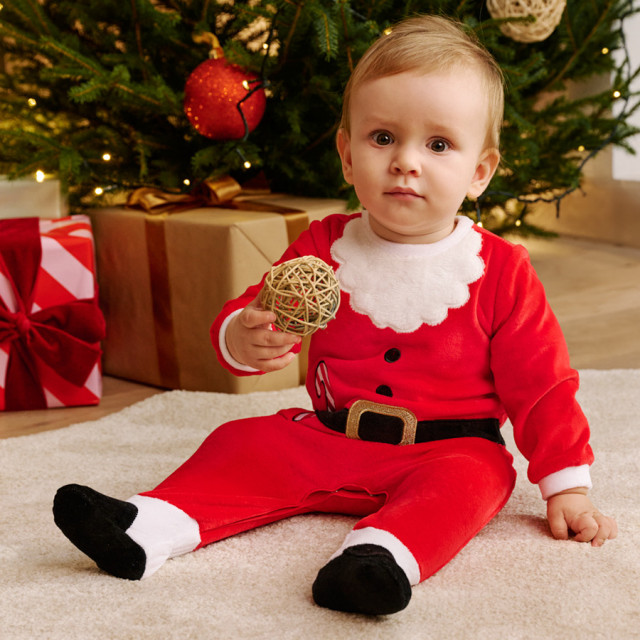 Комплект, цвят: Червен