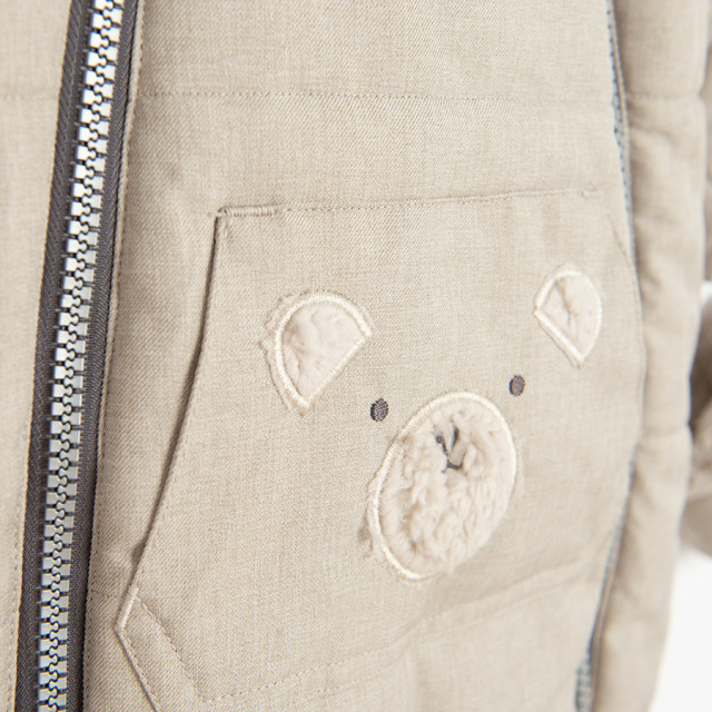 Космонавт, цвят: Черен