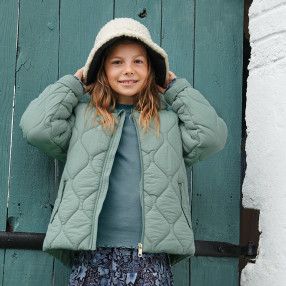 Яке, цвят: Каки