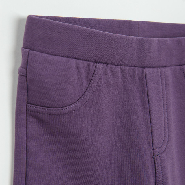 Клин, цвят: Тъмно виолетово