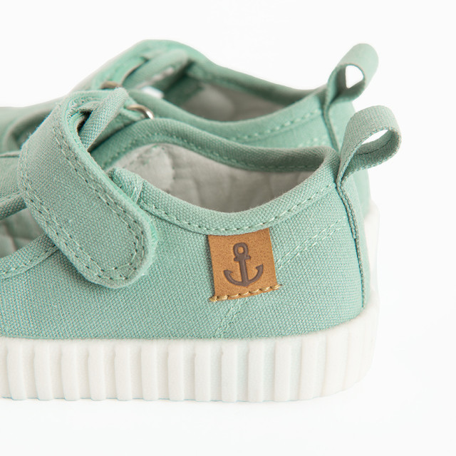 Кецове, цвят: Зелен