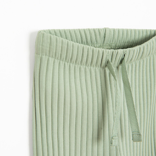 Клин, цвят: Зелен