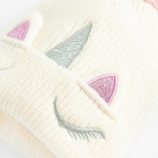 Шапка, цвят: Бял