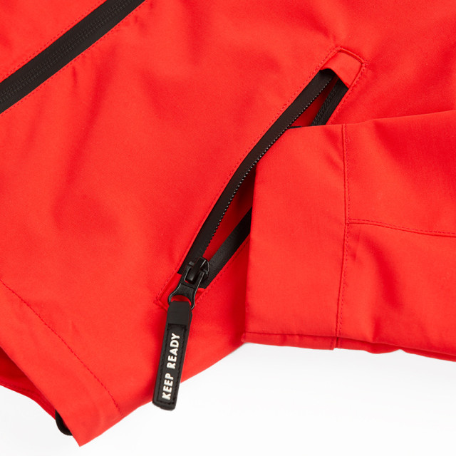 Яке, цвят: Червен