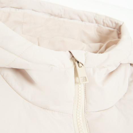 Яке, цвят: Бежов