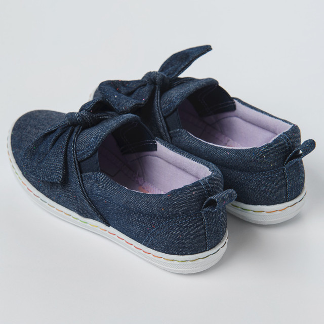 Кецове, цвят: Син