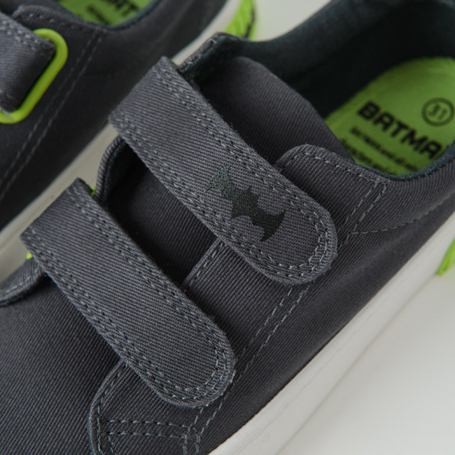 Кецове BATMAN, цвят: Тъмно сив