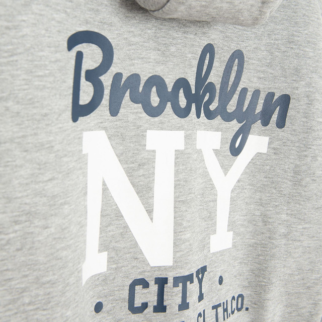 Суитчър, цвят: Св. сив меланж