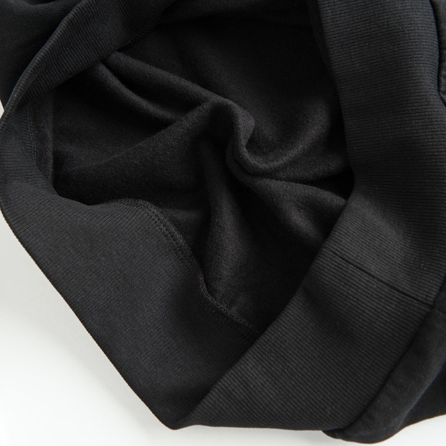 Суитчър, цвят: Черен