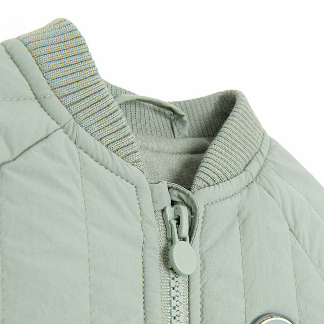 Яке, цвят: Зелен