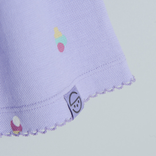 Пола, цвят: Жълт