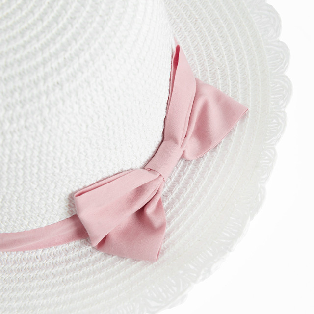 Шапка, цвят: Бял