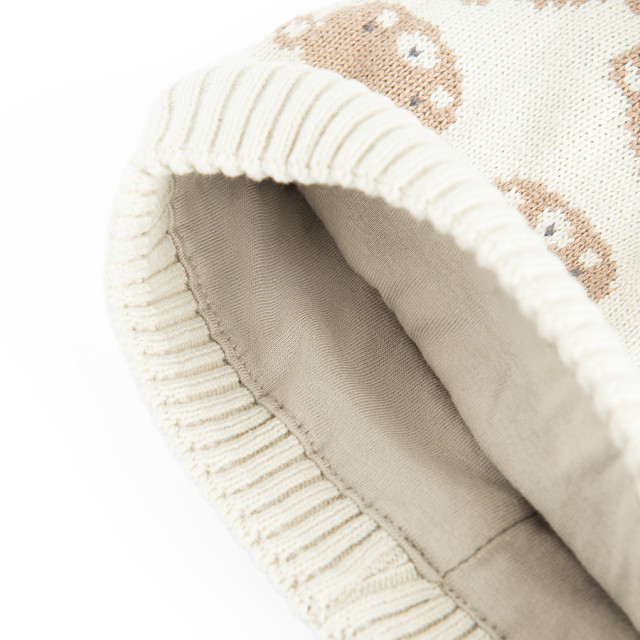 Шапка, цвят: Бежов