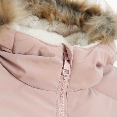 Яке, цвят: Пепел от рози