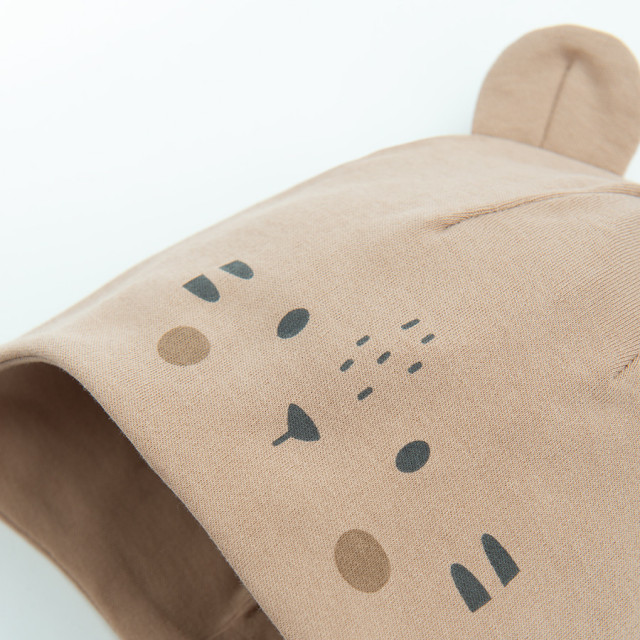 Шапка, цвят: Светло кафяв