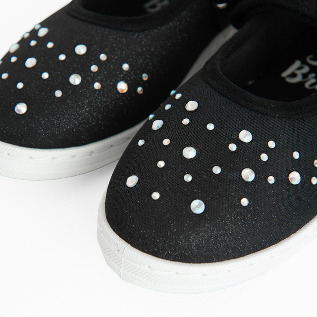 Пантофи, цвят: Черен