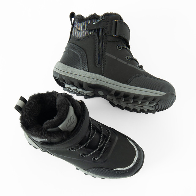 Ботуши, цвят: Черен