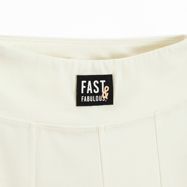 Клин, цвят: Бял