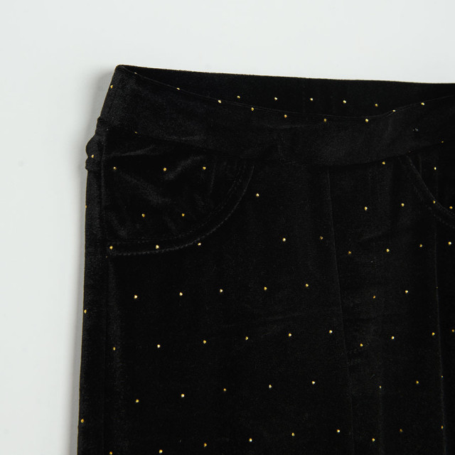 Клин, цвят: Черен