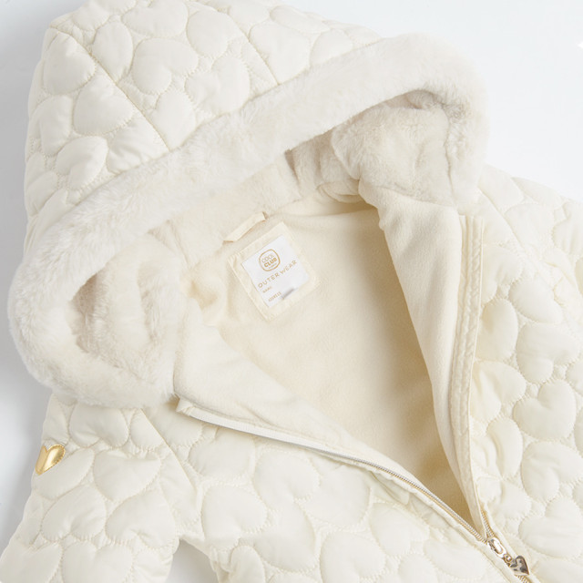 Космонавт, цвят: Кремав