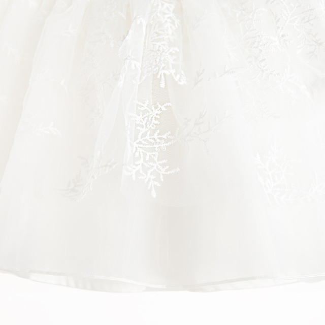 Рокля с дълъг ръкав, цвят: Бял