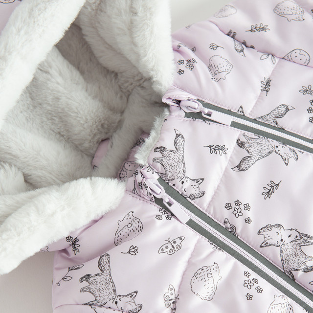 Космонавт, цвят: Светло розов