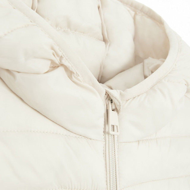 Яке, цвят: Бял