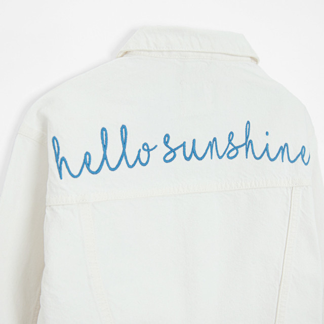 Яке, цвят: Бял