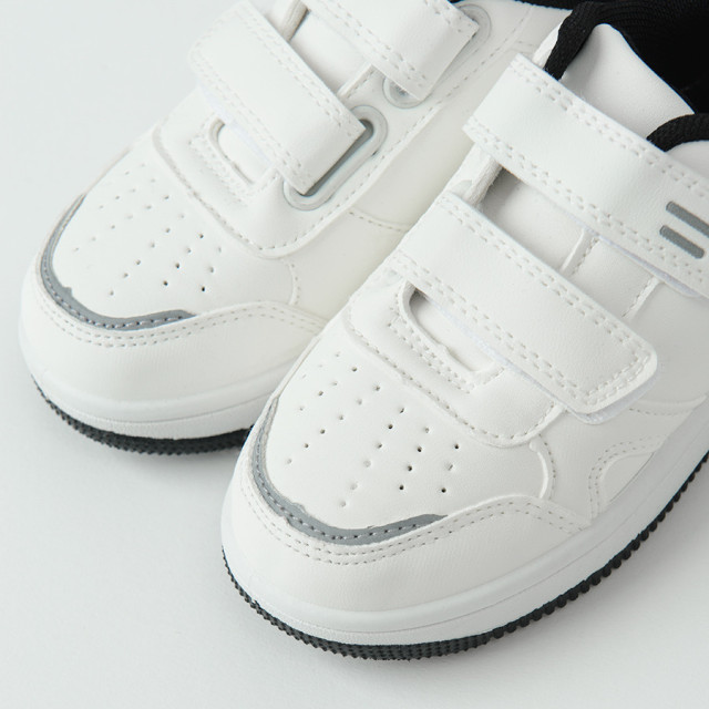 Спортни обувки, цвят: Бял